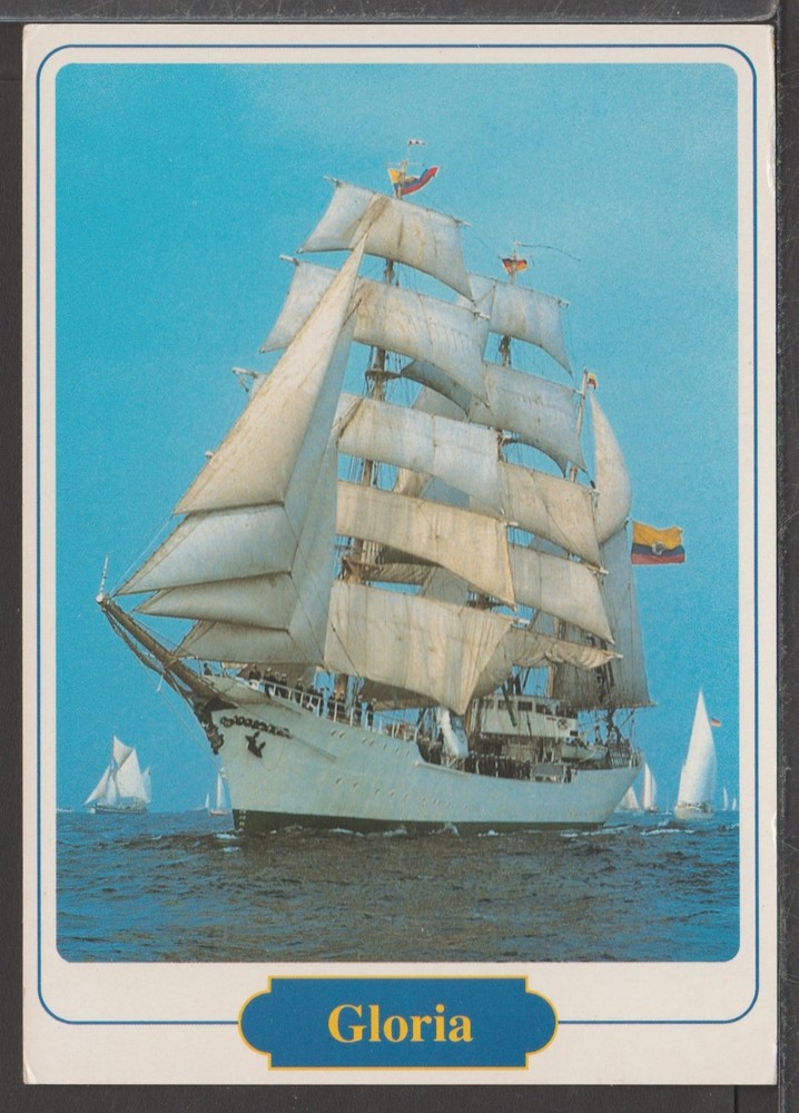 ✔️ SAILING BOATS THEME POSTCARD