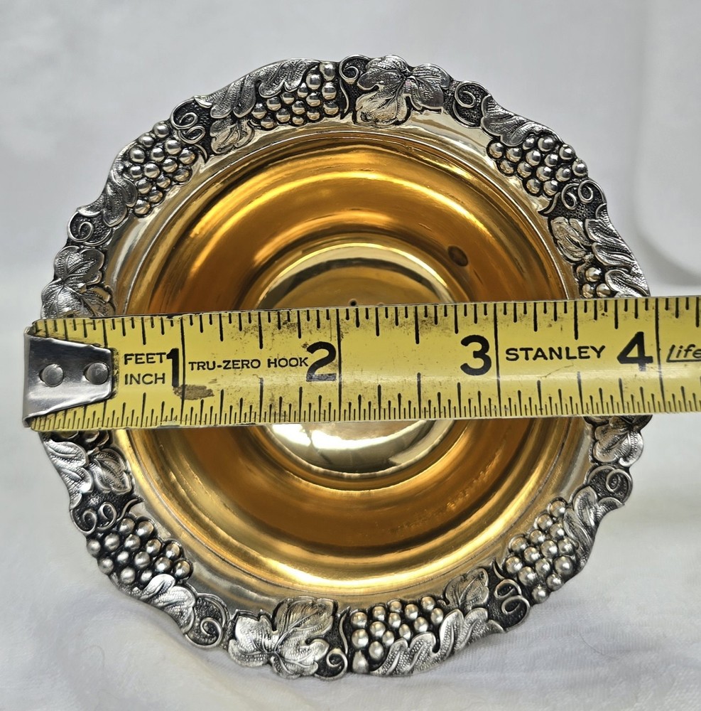 Silver Plated Wine Aerator (Grape Clusters on Gables)