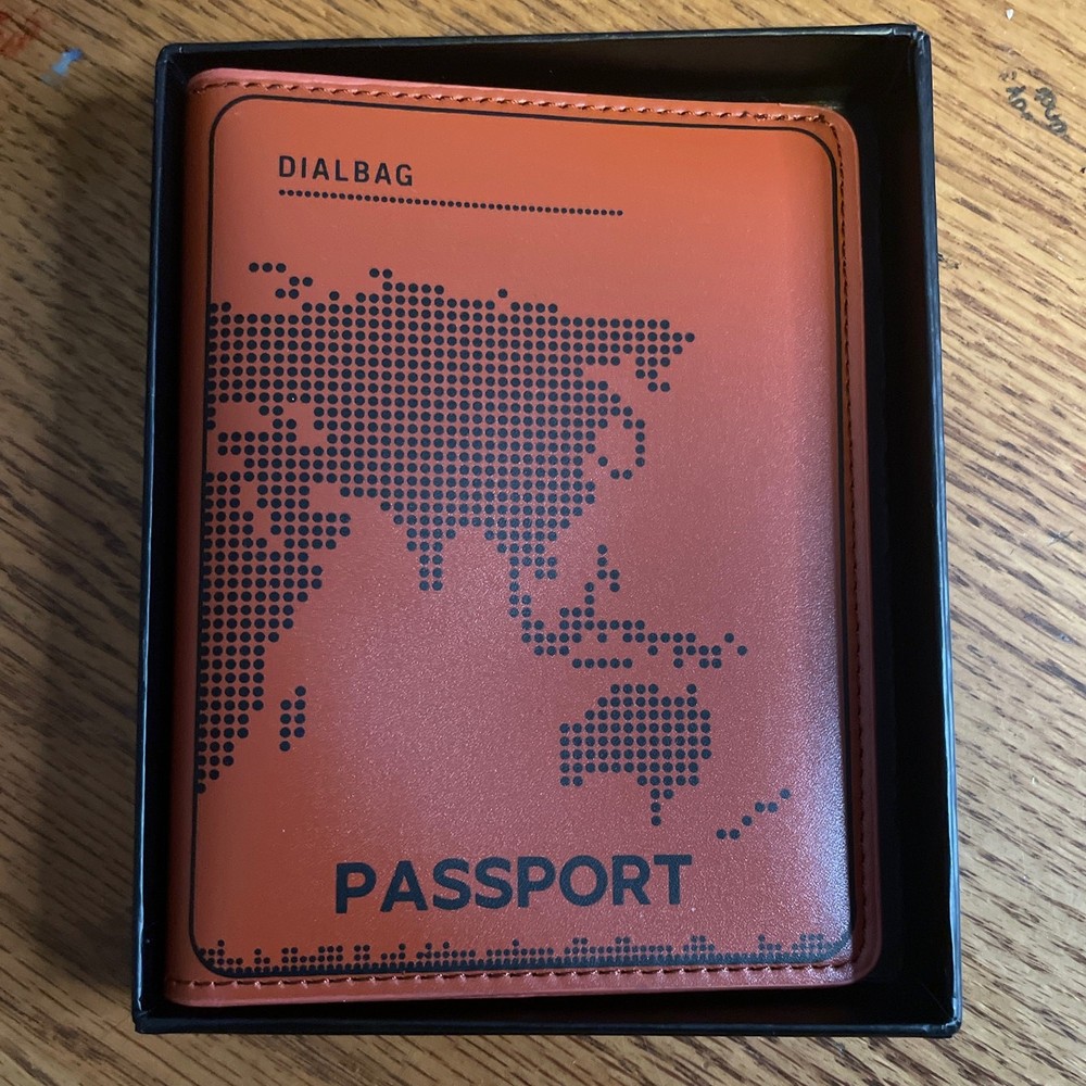 Dialbag Passport Holder Leatherette NWT