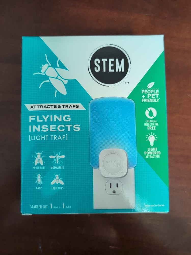 STEM Flying Insects Light Trap Starter Kit - 1 Device + 1 Refill