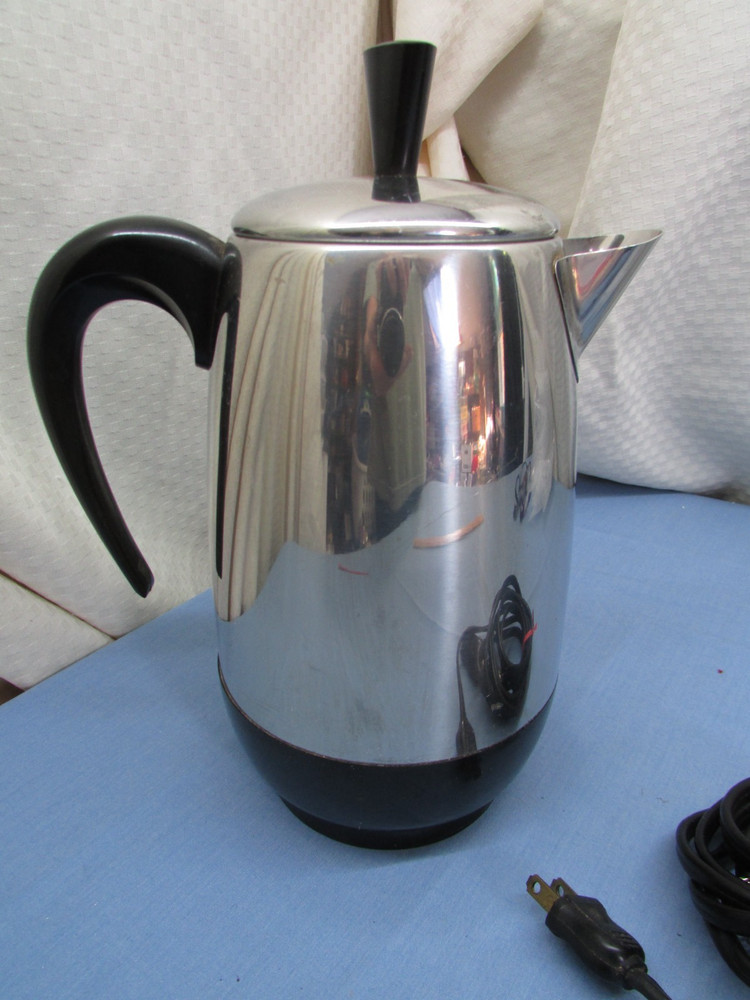 Vintage Farberware Superfast 2-8 Cup Automatic Coffee Percolator Model