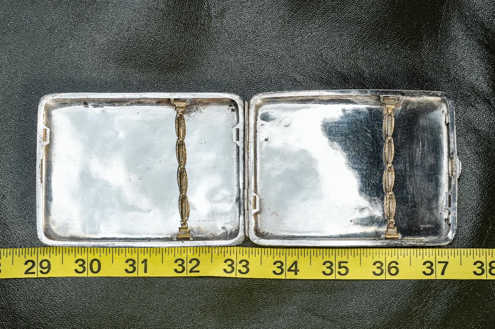 Ornate Antique Foliate Pattern Sterling Silver Card Cigarette Case