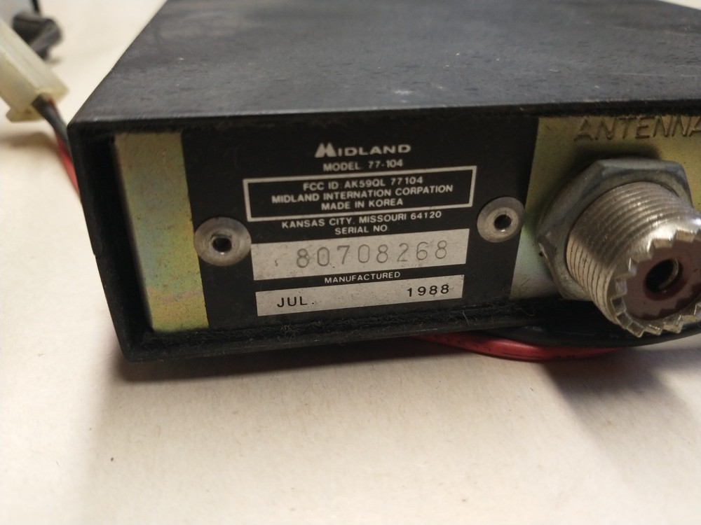 Midland model 77-104 CB Radio UNTESTED
