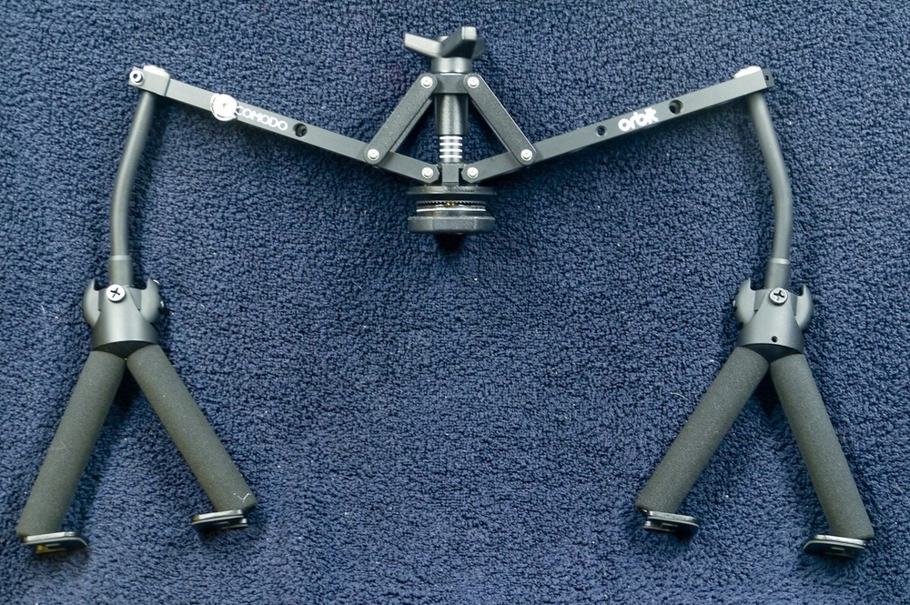 Comodo Orbit Handheld Gimbal Stabilization Rig