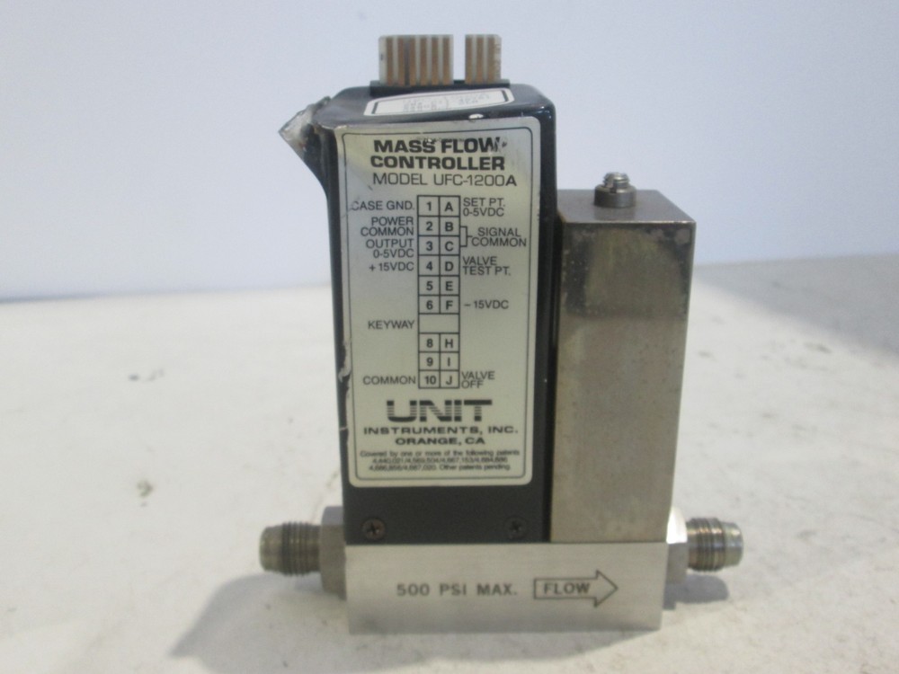 Unit, UFC-1200A, Mass Flow Controller, 1 SLM, HCL, Used