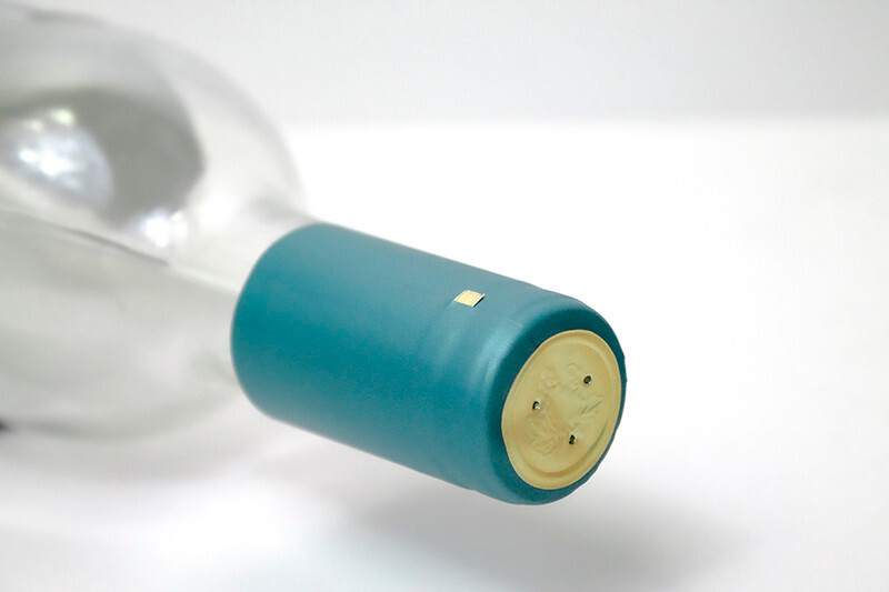 METALLIC SOLID LIGHT BLUE PVC SHRINK CAPSULES 30 Pack