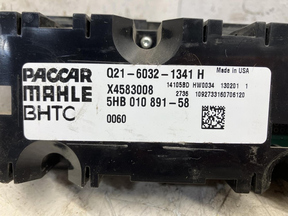 2013-2017 Peterbilt 579 Heater A/C Temperature Controls - Used