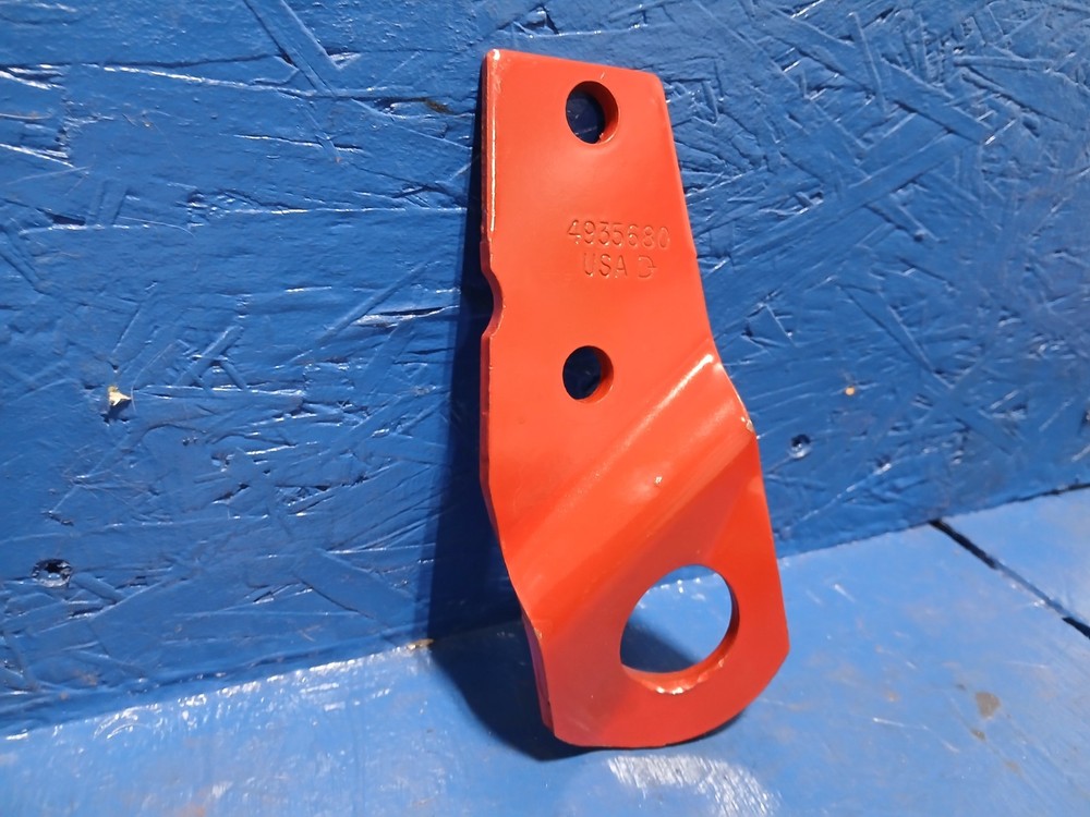 CUMMINS ISL ENGINE LIFTING BRACKET 4935680 - 51579