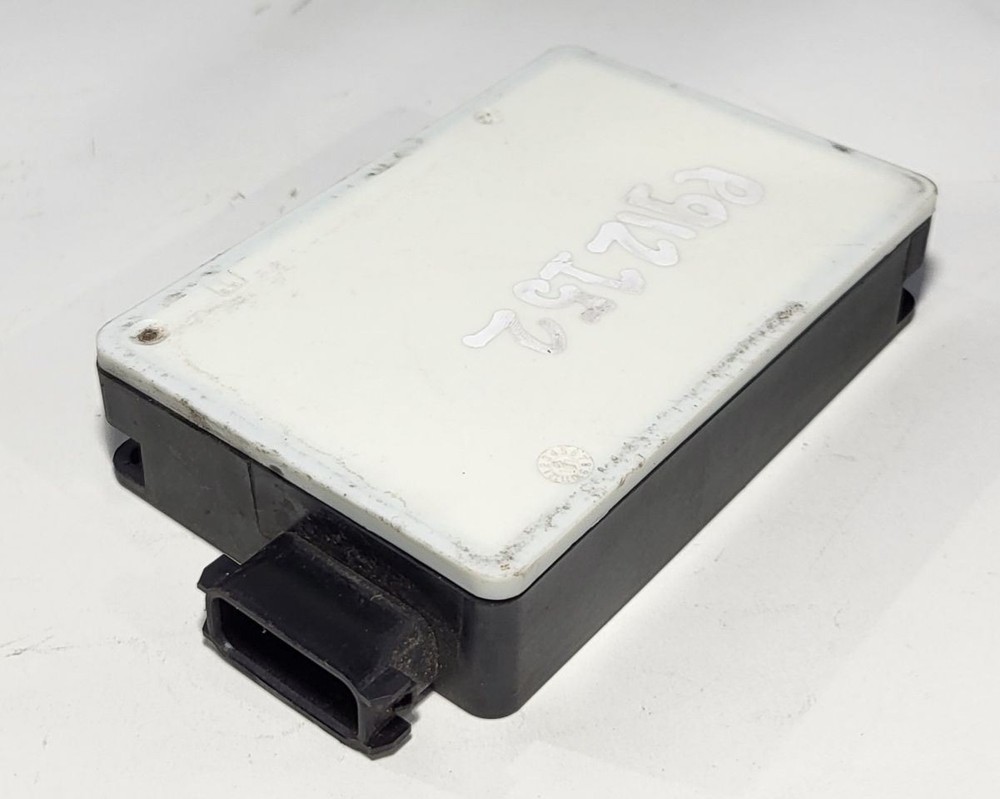 2014 Mercedes E350 OEM Front Left Blind Spot Radar Sensor 619695800
