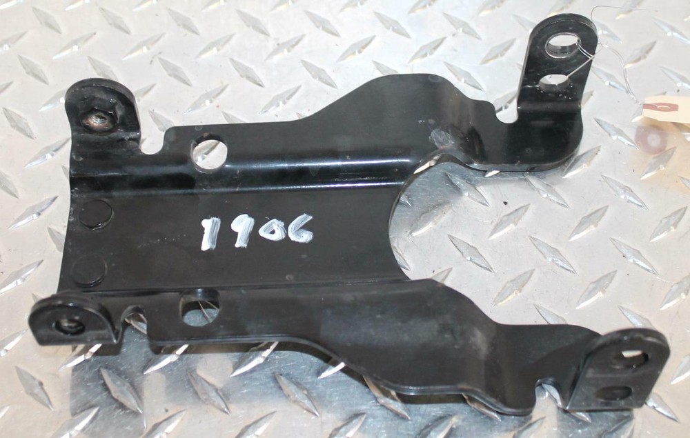 2000 VICTORY V92SC REAR BACK UPPER FENDER SUPPORT FRAME SUBFRAME