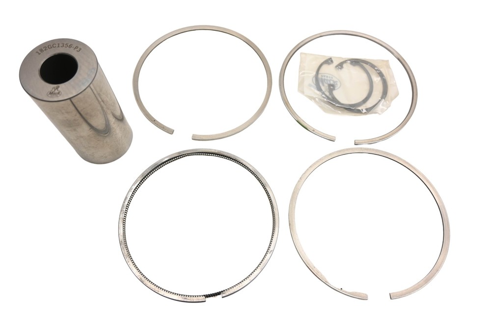 Mack 57GC366B Piston Cylinder Kit NOS
