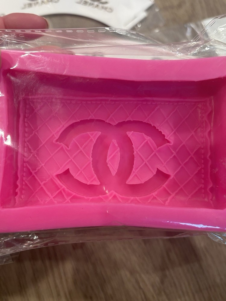 CC Mold & Cupcake Designer Holders