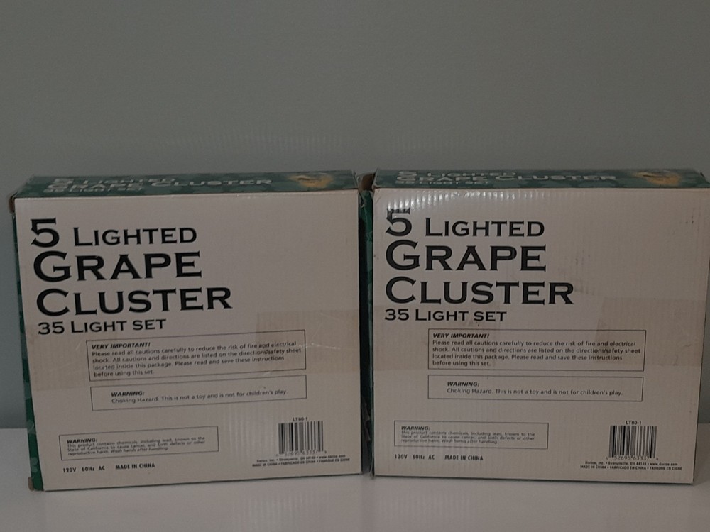 Red Grape Lighted Cluster String Lights 5 Clusters 35 Lights/Box (2 Open Boxes)