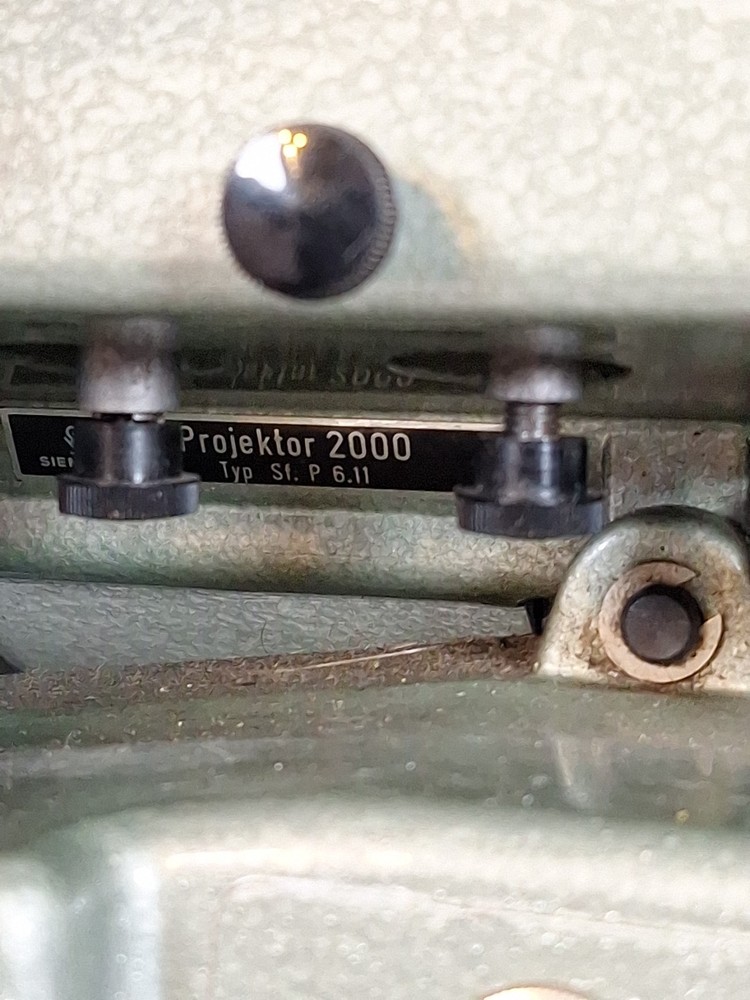 Stunning Vintage SIEMENS 2000 16mm (Untested) Read Discription