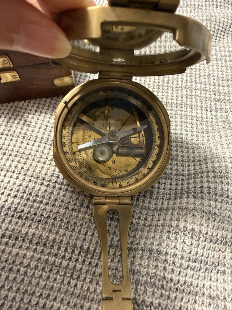 LONDON NATURAL SINE BRASS COMPASS