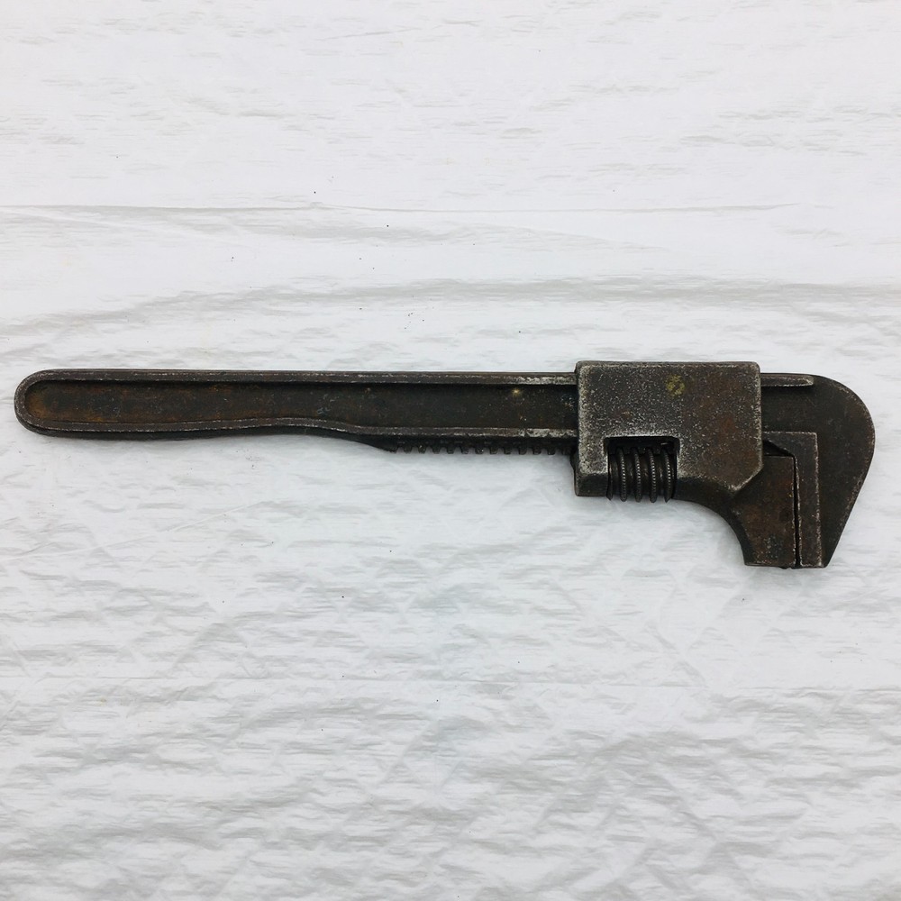 10 IN Auto Pipe Wrench Vintage