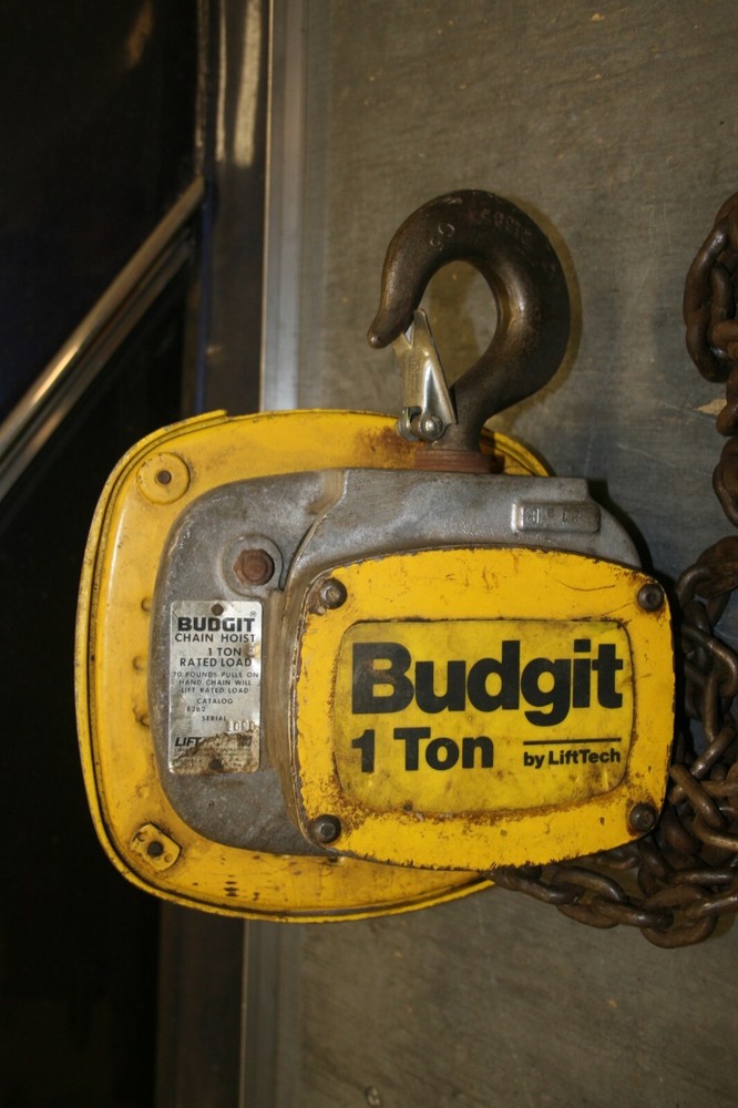 LiftTech Budgit 1 Ton Manual Chain Hoist 8262