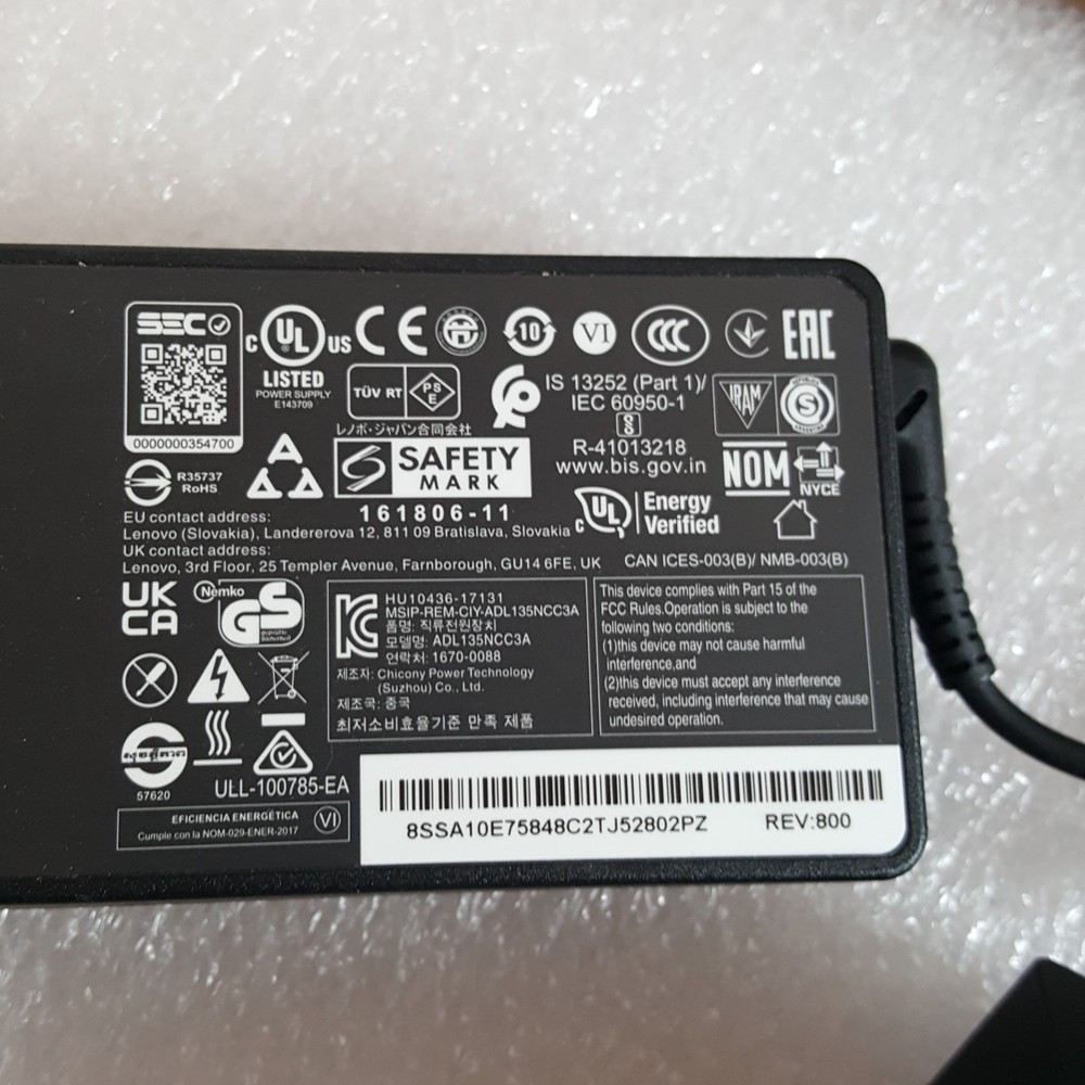 Lenovo ThinkPad Thunderbolt 4 Universal Dock - DK2131- 40B00135CN