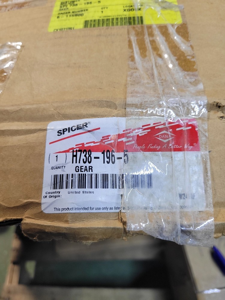 H738-196-5 SPICER GEAR NEW OPEN BOX
