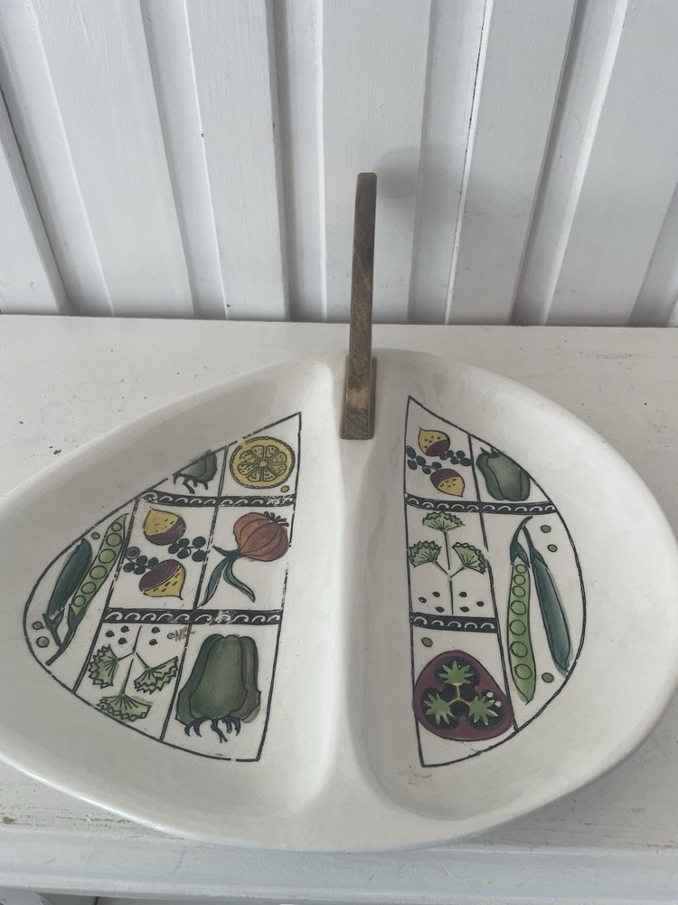 Vintage Midwinter Pottery Chequers pattern 2-section serving dish wooden handle