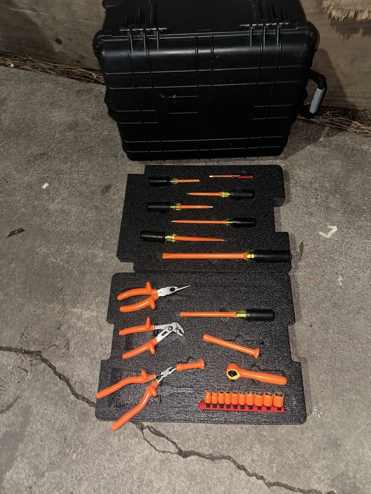 Salisbury 1000v insulated tools