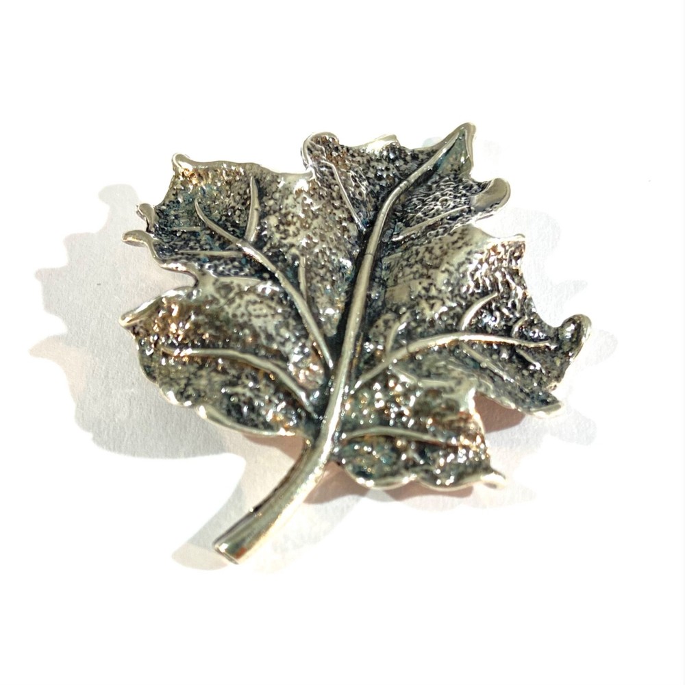 vintage solid silver leaf miniature , hallmarked italian figurine