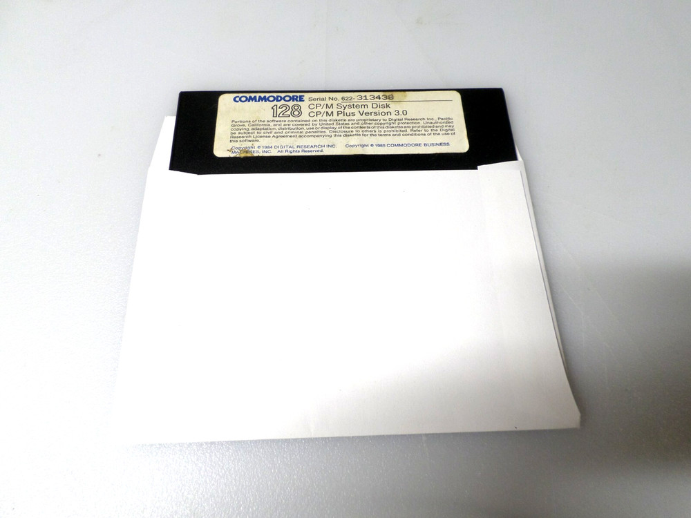 5.25" Floppy - COMMODORE 128 - CP/M SYSTEM DISK - CP/M PLUS VERSION 3.0 (1984)
