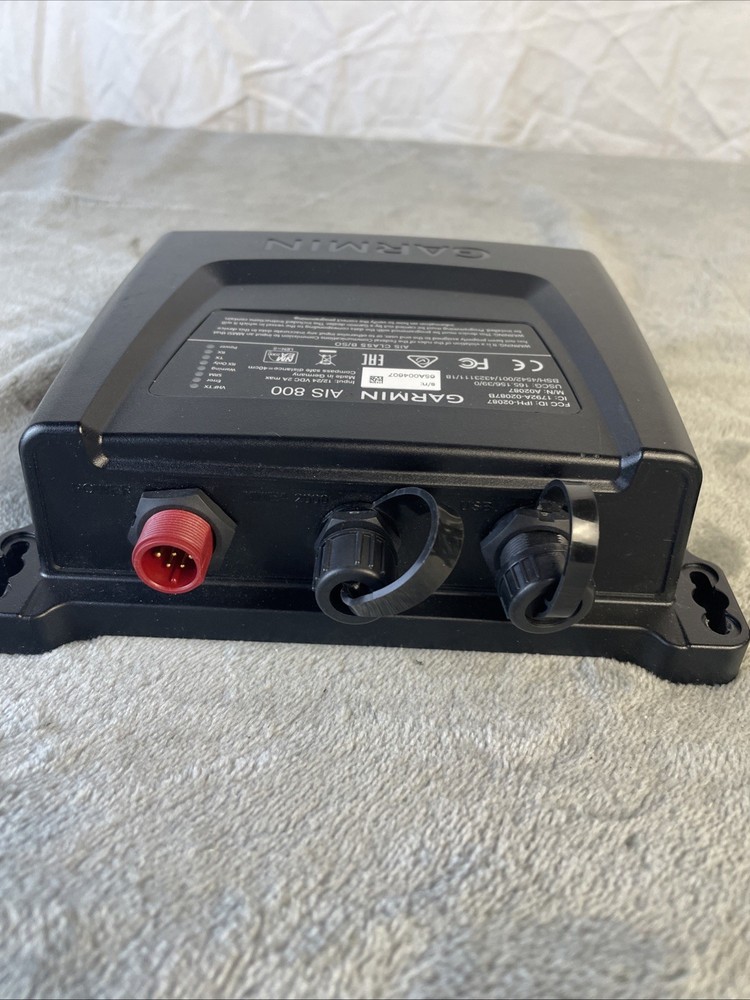 GARMIN AIS 800 BLACKBOX TRANSCEIVER