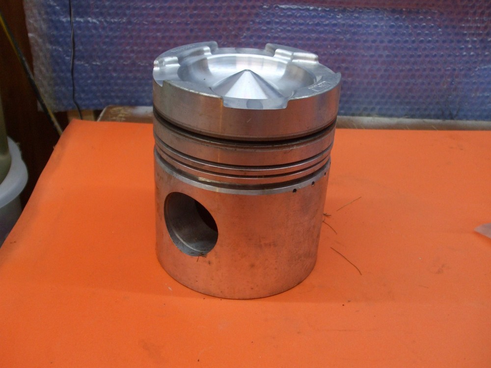 KORODY COLYER N3051554 piston Huge Piston unknown ,