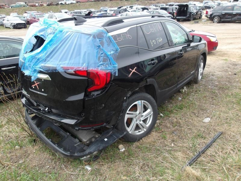 TERRAIN 2019 Air Shutter 1934664