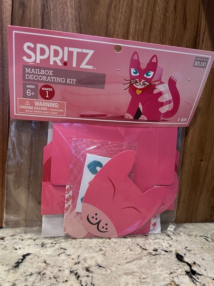 Spritz Mailbox Decorating Kit Kitty Theme Model 240-02-8118