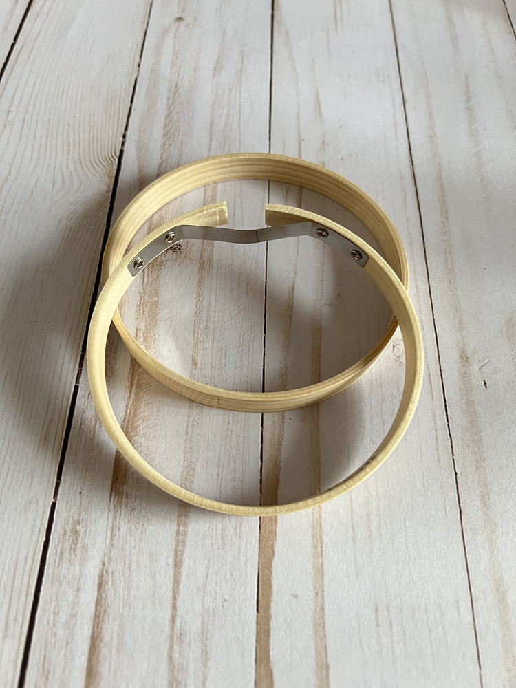 Cosmo Embroidery Wooden Frame / hoop with Spring Inside