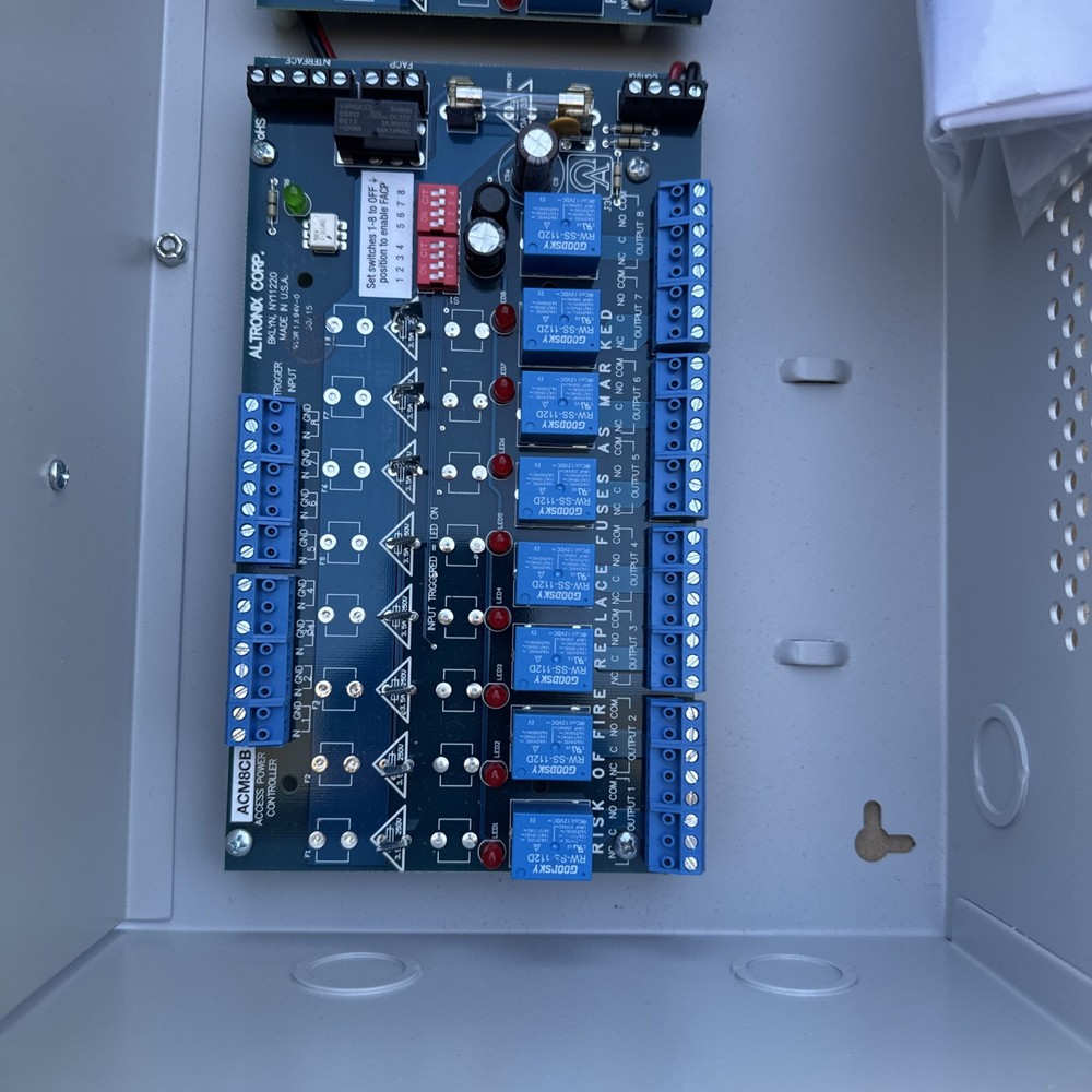 Altronix MAXIMAL33D MAXIMAL33D Access Power Module Control Panel Controller