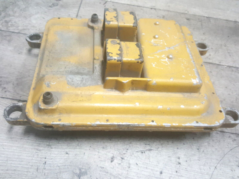 CATERPILLAR 40 PINS ENGINE CONTROL MODULE ECM - MISSING PART NUMBER