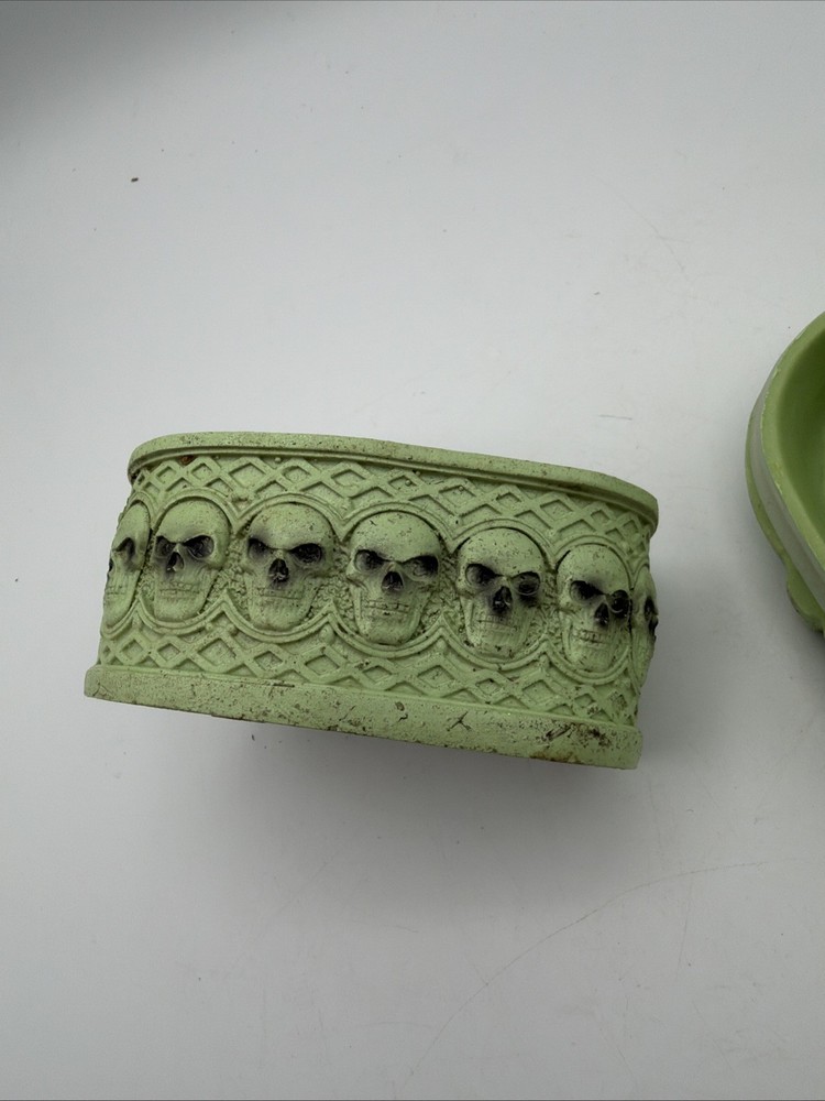 Skull Storage Box