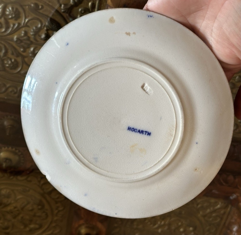 Hogarth blue and white Plate