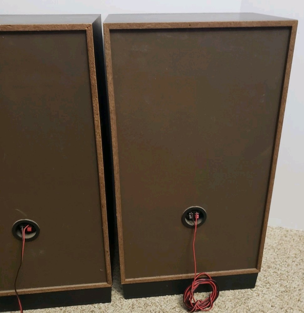 2 Pioneer Model CS-B1000 Speakers