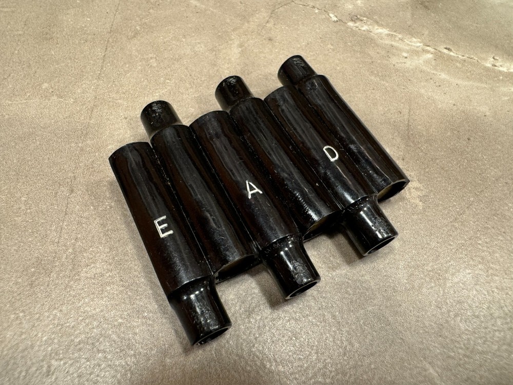 Vintage  PITCH PIPE  Black tuning