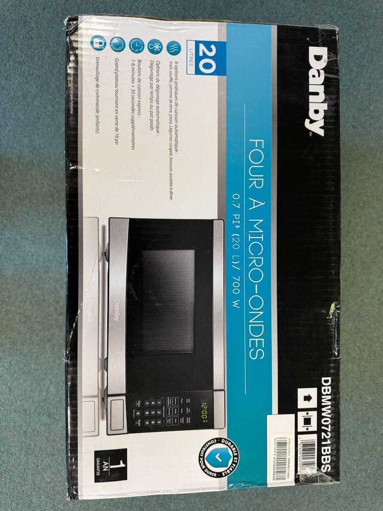 Danby Microwave Oven Black Stainless (DBMW0721BBS)