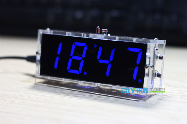 electronic clock blue LED microcontroller digital time Light Control Temperature