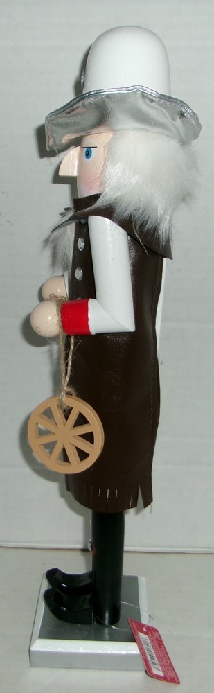 CHRISTMAS NUTCRACKER ~ 16" ~ COWBOY