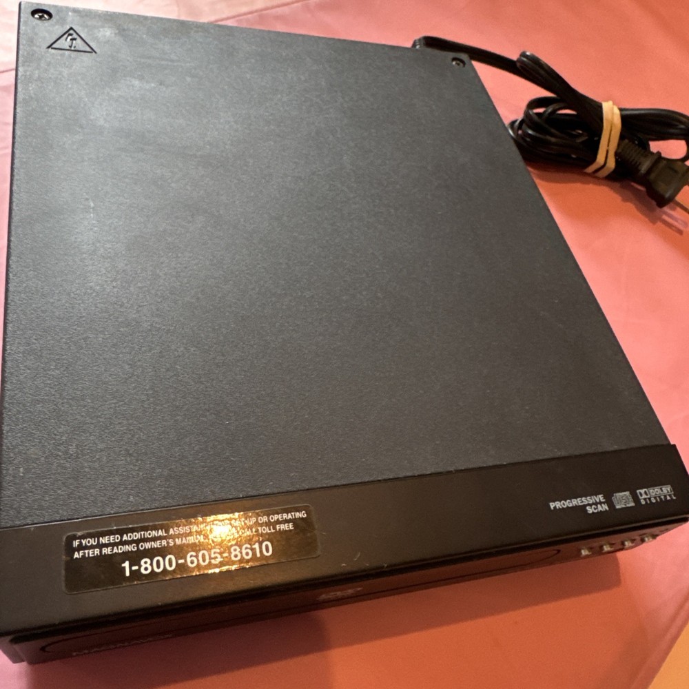 Compact DVD Player Magnavox Model DP100MW8B Tested & Working!