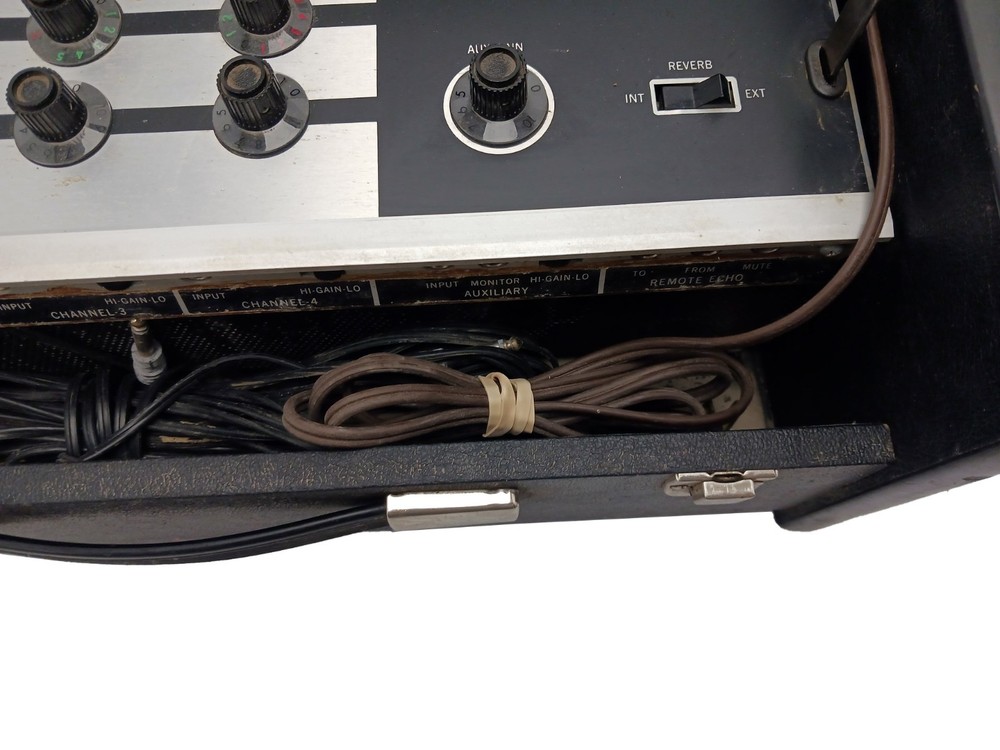 Vintage Altec Lansing 200 Solid State Control Console - READ DESCRIPTION