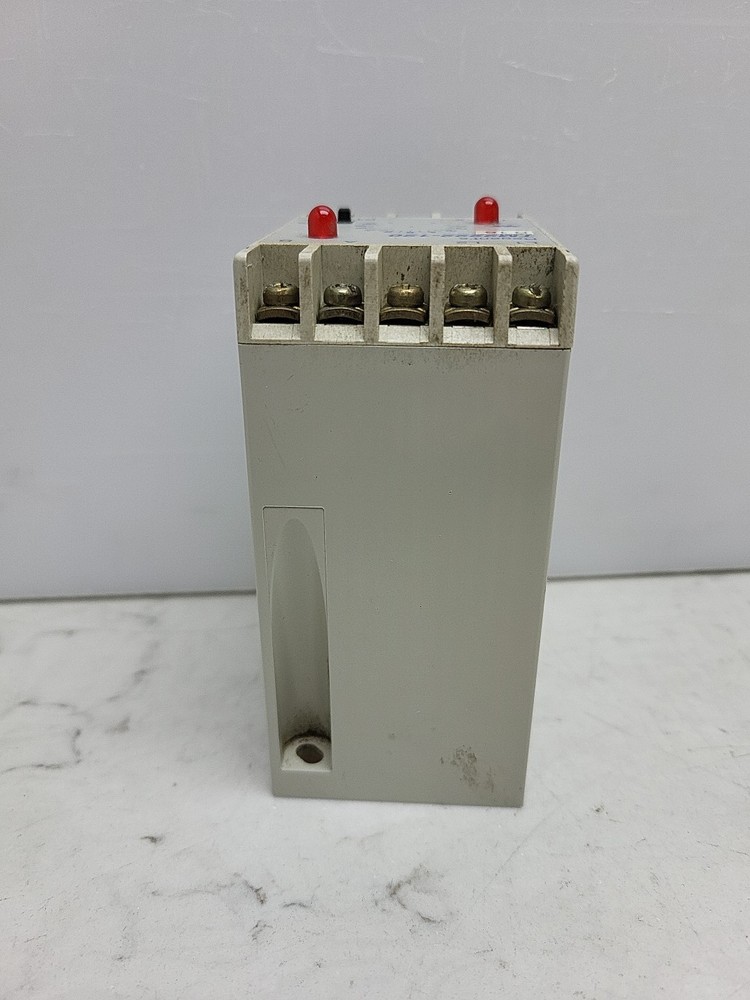 Regents TM2222-120 Solid State Timer 120 Vac