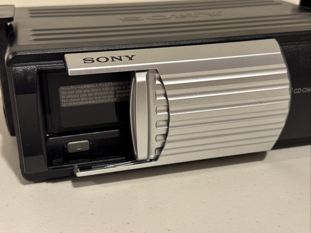 SONY CDX-555RF 10 CD Custom File Car Compact Disc Changer System - Unit Only