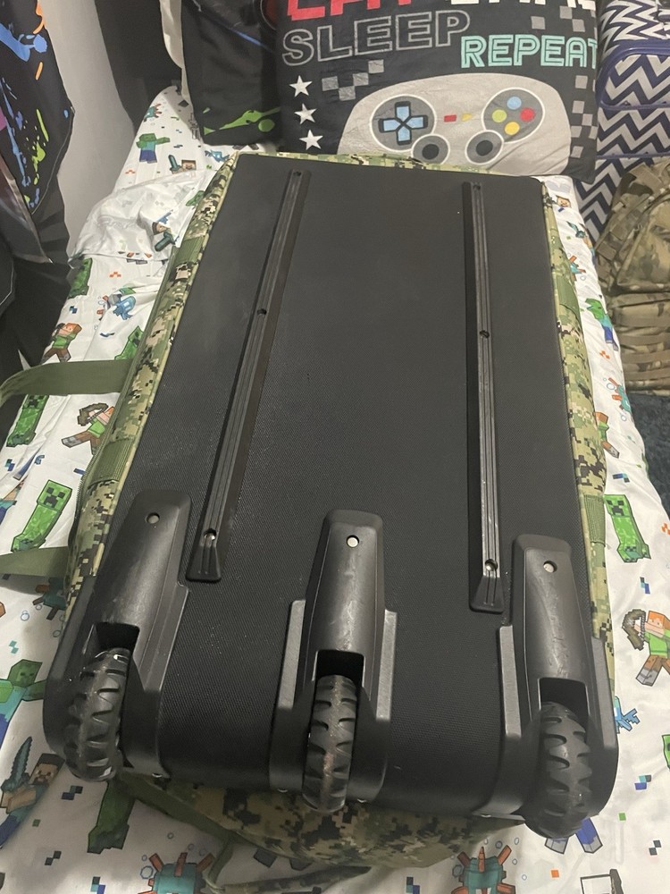 Military Travel Roller Bag