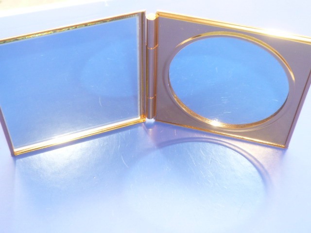 DIMPLES DOUBLE SIDED PURSE MAKE UP MIRROR 8F