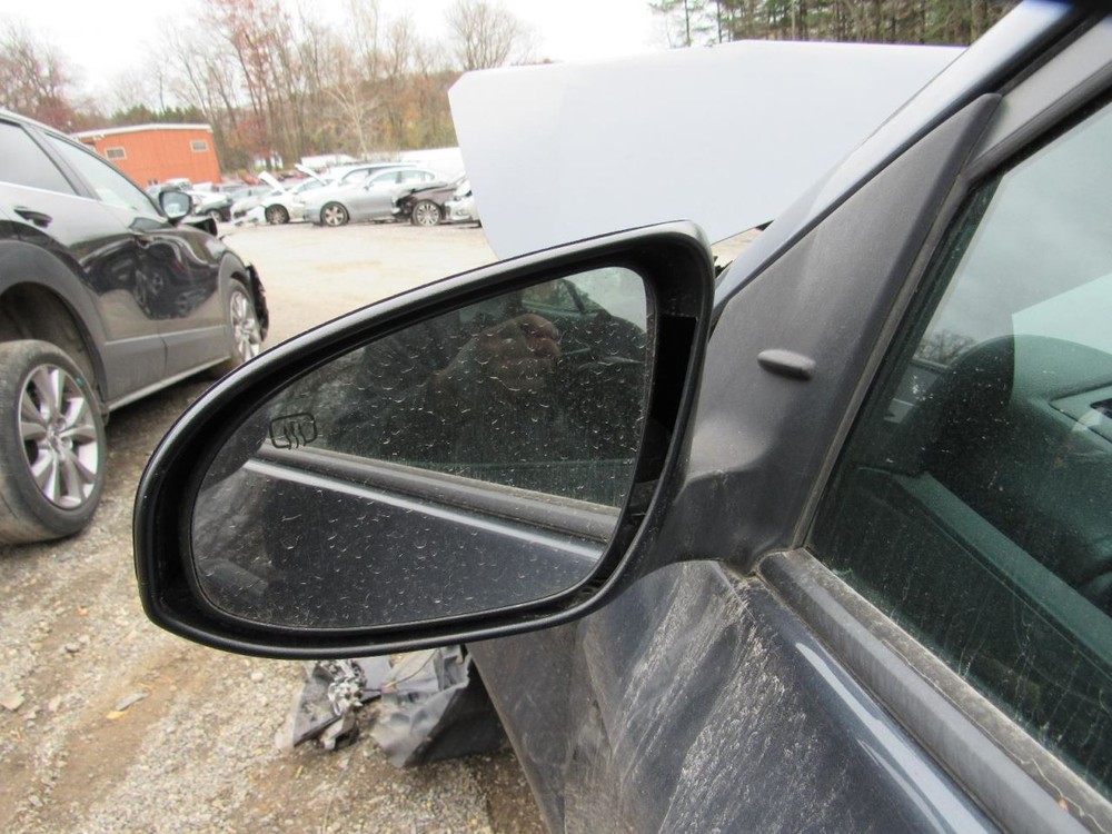 COROLLA 2018 Glove Box 1006024