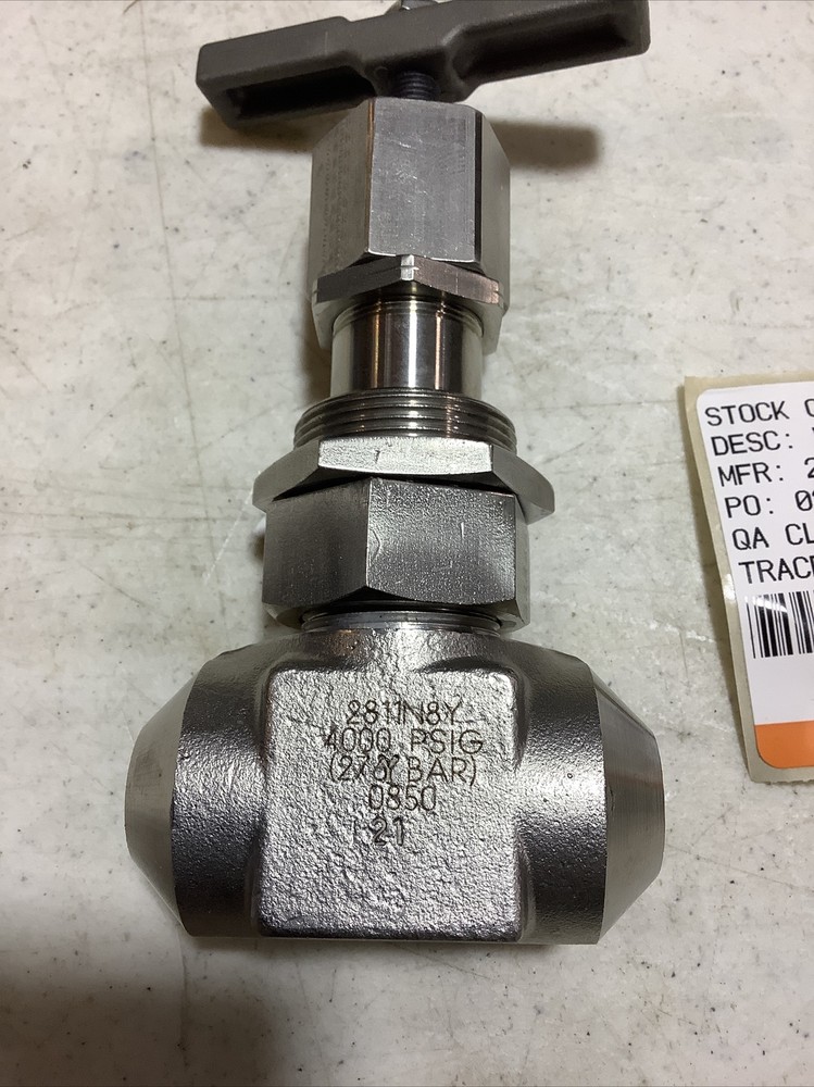 Hoke Globe Valve 1/2” 2811N8Y