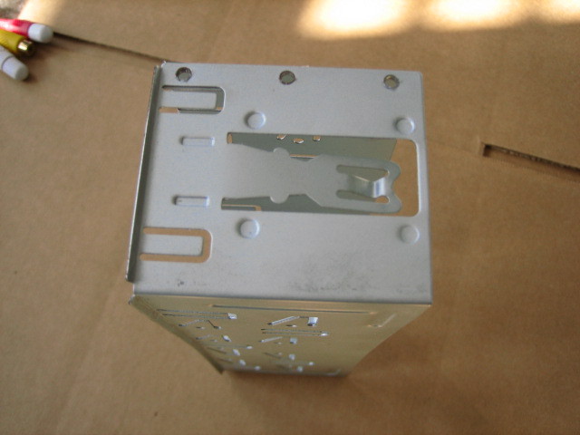 Boss Mounting Sleeve Cage BV7325B, BV9986Bi